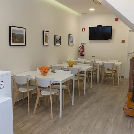 Douro Backpackers Хостел Пиньян