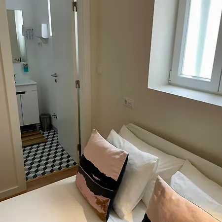 Douro Backpackers Хостел